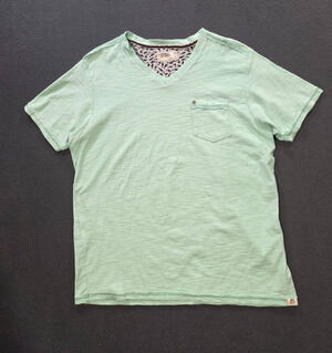 Free Planet Mens V-Neck Pocket Tee Faded green Slub Knit 100% Cotton XL A010962